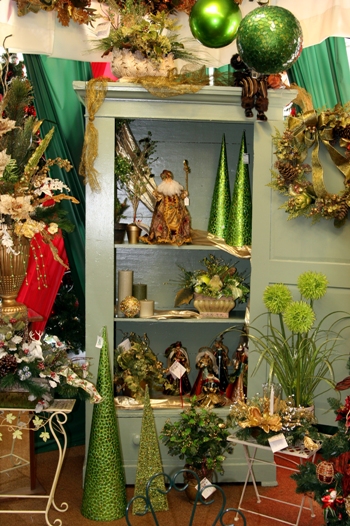 Christmas Scene - Visser's Florist in Anaheim
